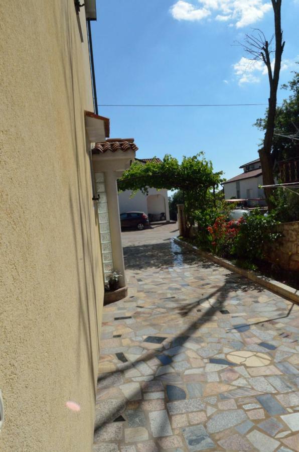 Ruza Apartment